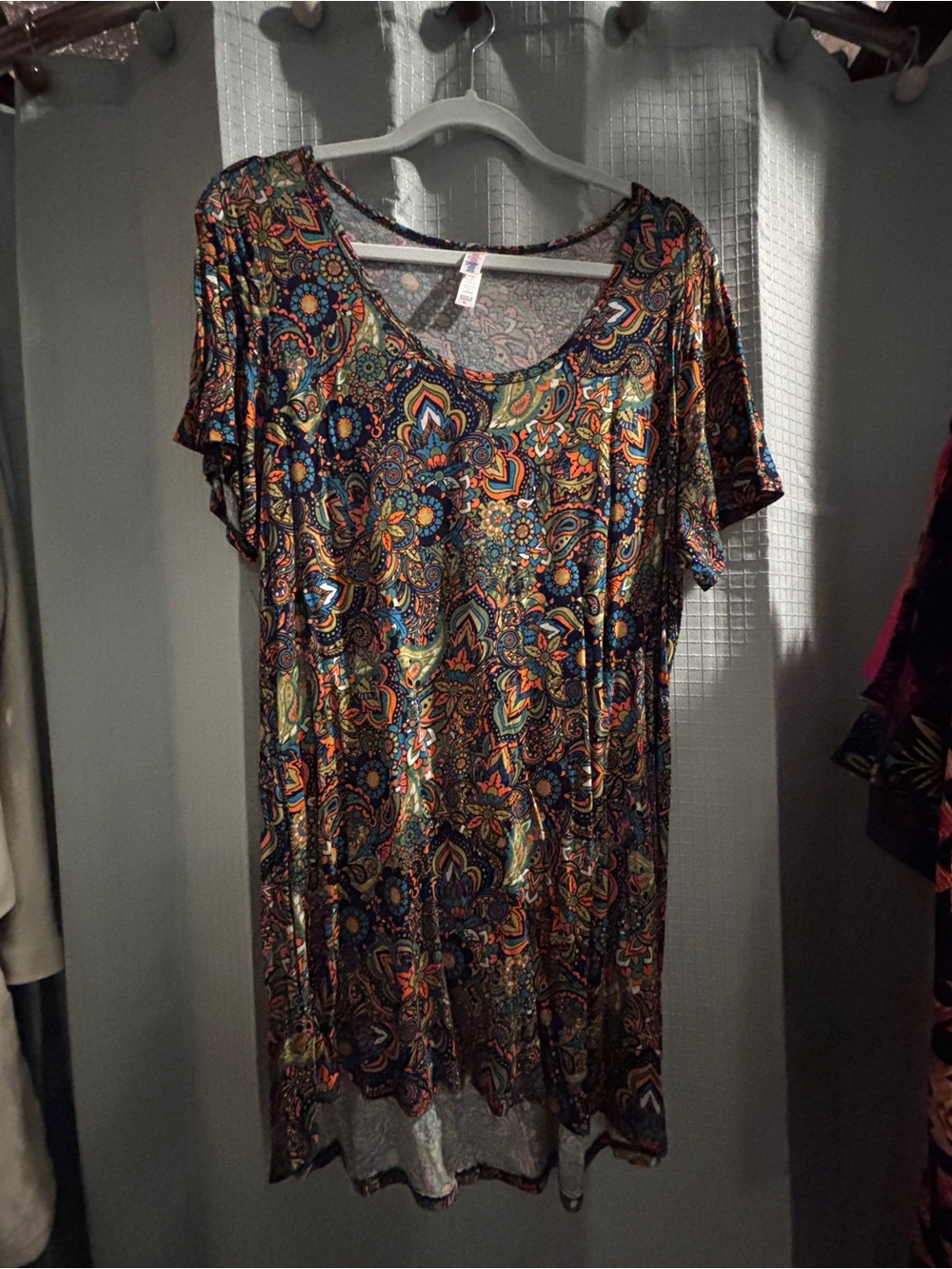 LuLaRoe Multicolor Paisley Short Sleeve Tunic — Blue, Green, Orange